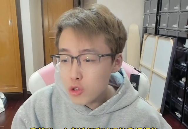 陈泽直播vs小丑视频,当真实碰撞表演,谁在消费谁的情绪? 陈泽直播vs小丑视频,当真实碰撞表演,谁在消费谁的情绪?