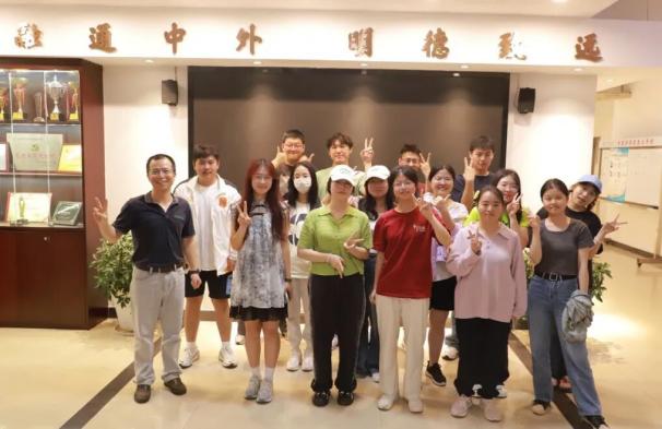 口语角活动照片 口语角活动照片