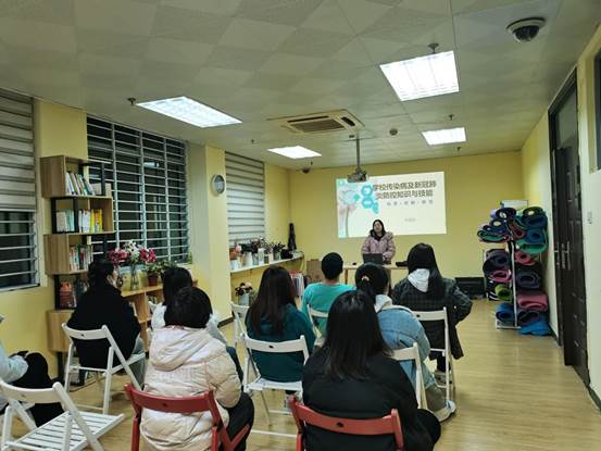 班导师李晨讲话 谭庆摄